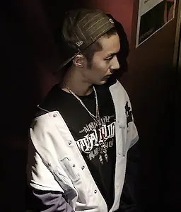 被勒索的少年