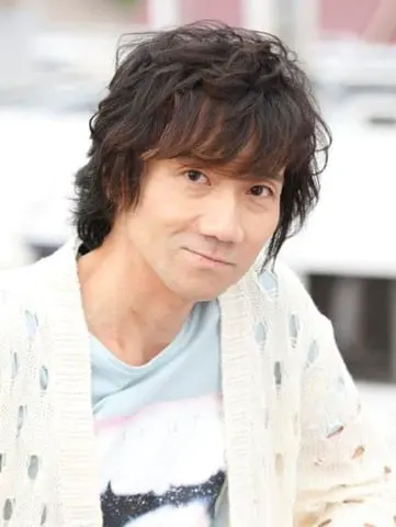 三木真一郎
