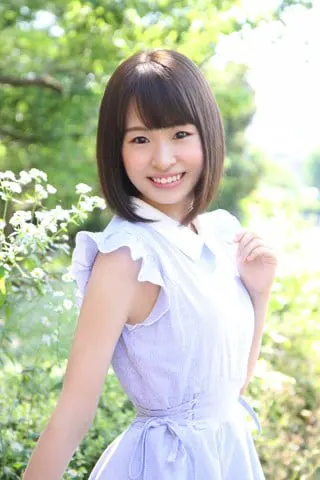 月白まひる