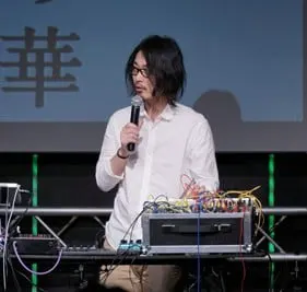 深泽秀行