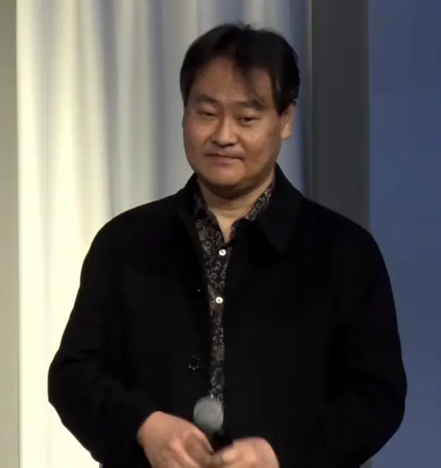 丸户史明